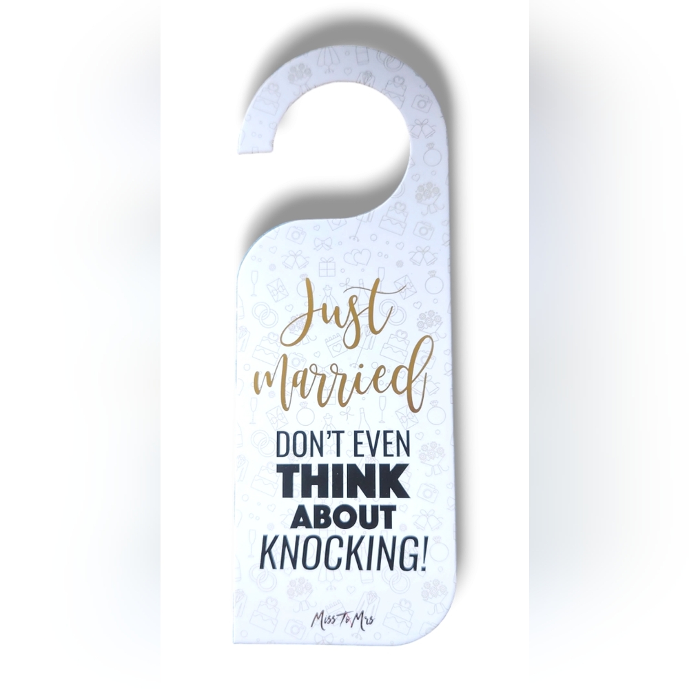 Wedding/Honeymoon Do Not Disturb Sign